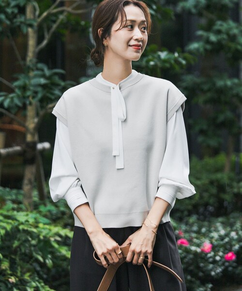 URBAN RESEARCH DOORS（アーバンリサーチドアーズ）の「『仁村紗和さん着用』『UR TECH Renew Knit』2WAYベスト（ベスト・レディース・GREIGE/NAVY・Free）」の21枚目の写真