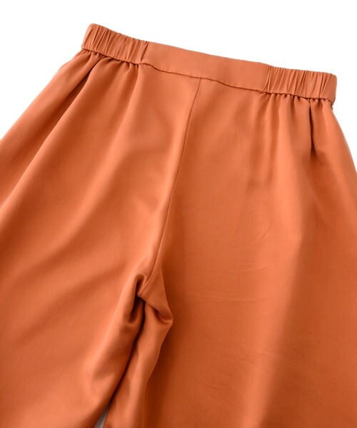 URBAN RESEARCH ROSSO（アーバンリサーチロッソ）の「Lirica　Silk half pant’s（その他パンツ・レディース・brick/phantom・36/38）」の12枚目の写真