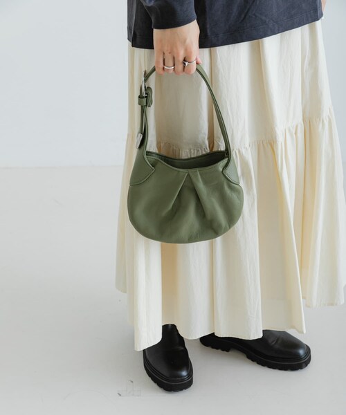 URBAN RESEARCH（アーバンリサーチ）の「NOMADIS　LEE（ハンドバッグ・レディース・OLIVE・-）」の4枚目の写真