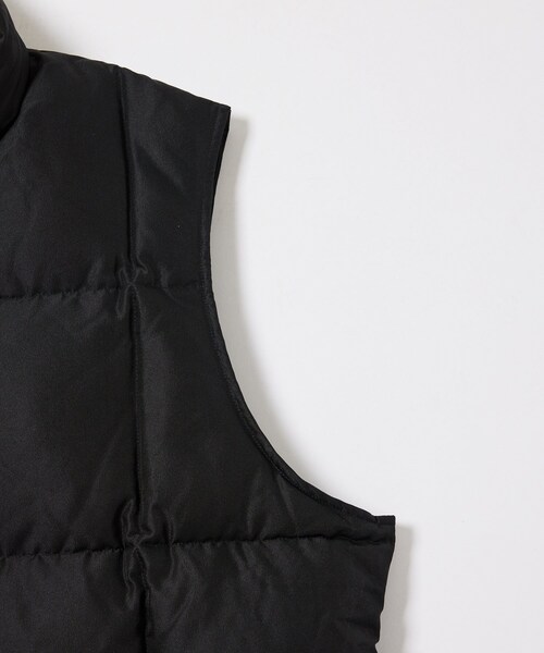 ADAM ET ROPE'（アダムエロペ）の「【Eddie Bauer / エディー・バウアー】Kara Koram Vest（ダウンベスト・メンズ・ベージュ/ブラック・M/XL/L）」の10枚目の写真