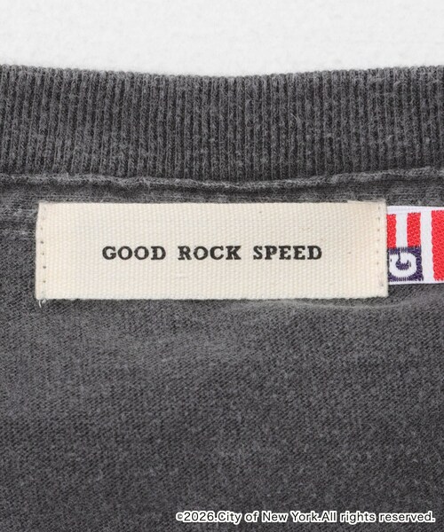URBAN RESEARCH DOORS（アーバンリサーチドアーズ）の「『別注』GOOD ROCK SPEED×DOOS　NYC NYPD T-SHIRTS（Tシャツ/カットソー・レディース・ホワイト/ブラック/アッシュ/イエロー・One）」の19枚目の写真