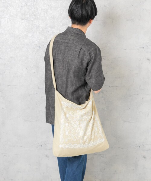 RODE SKO（ロデスコ）の「リップストップダブルショルダー柄トート（トートバッグ・メンズ・BEIGE・one）」の5枚目の写真