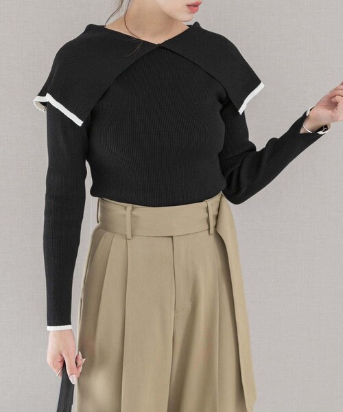 URBAN RESEARCH ROSSO（アーバンリサーチロッソ）の「2wayネックバイカラーケープニット（ニット/セーター・レディース・OFF/BEIGE/BLACK・FREE）」の14枚目の写真