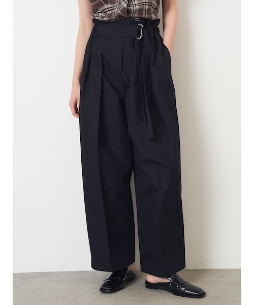 ELENDEEK(エレンディーク)の「SIDE GATHER COCOON PT(その他パンツ・レディース・チャコールグレー/ブラック/ベージュ・1/2)」の5枚目の写真