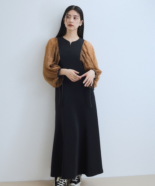 ADAM ET ROPE'（アダムエロペ）の「シアースリーブコンビドレス（ドレス・レディース・ブラック/ブラック系/ネイビー系・36/38）」の3枚目の写真