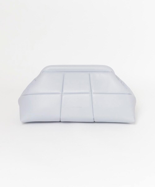 URBAN RESEARCH（アーバンリサーチ）の「ADD CULUMN　PUFF CLUCTH（クラッチバッグ・レディース・BLUE/BLACK・FREE）」の14枚目の写真