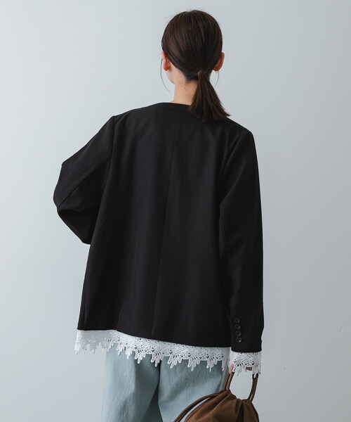 SENSE OF PLACE by URBAN RESEARCH(センスオブプレイスバイアーバンリサーチ)の「レースレイヤードノーカラージャケット(ノーカラージャケット・レディース・BLACK/Y.BEIGE・One)」の6枚目の写真