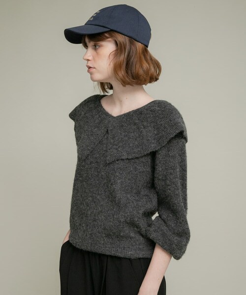 URBAN RESEARCH Sonny Label（アーバンリサーチサニーレーベル）の「『WEB限定』フリルカラーアゼニット（ニット/セーター・レディース・グレー/チャコール/ベージュ・Free）」の17枚目の写真