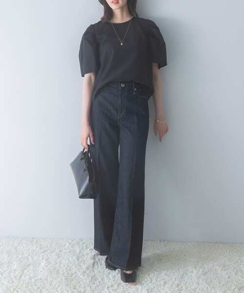 URBAN RESEARCH ROSSO（アーバンリサーチロッソ）の「フォルムスリーブシアーブラウス（シャツ/ブラウス・レディース・WHITE/BLACK/BORDEAUX・Free）」の17枚目の写真