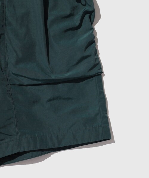 ADAM ET ROPE'(アダムエロペ)の「【Goldwin / ゴールドウィン】Nylon Multi Purpose Shorts(その他パンツ・メンズ・ブラック/グリーン・2/3/4)」の12枚目の写真