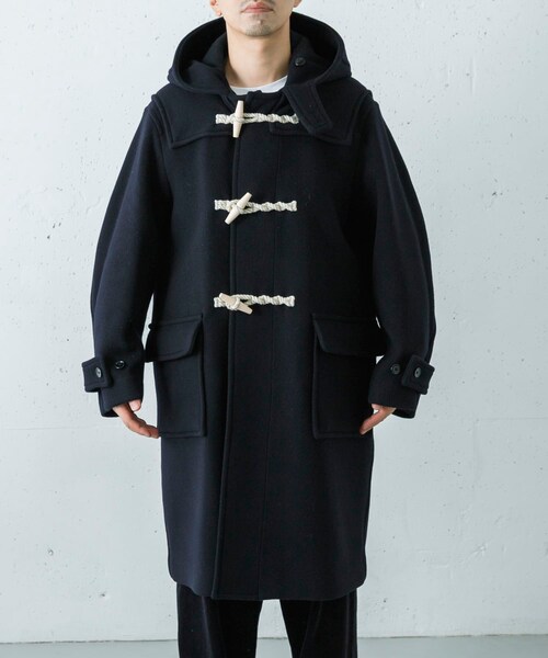 URBAN RESEARCH(アーバンリサーチ)の「blurhmsROOTSTOCK Wool Felton Duffle Coat(ダッフルコート・メンズ・DarkNavy・2/3)」の4枚目の写真