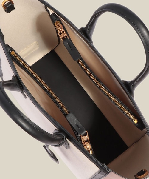 ROPE'（ロペ）の「【E'POR】I BAG Large【通勤】【A4対応】（トートバッグ・レディース・ブラック/ダークブラウン・F）」の13枚目の写真