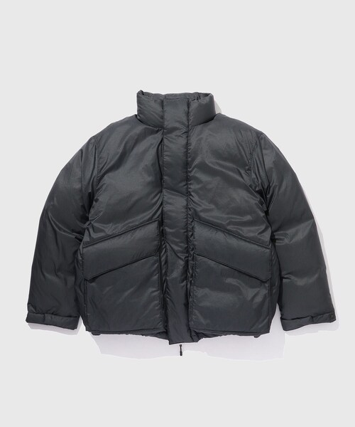 ADAM ET ROPE'(アダムエロペ)の「【URU/ウル】DOWN JACKET(ダウンジャケット/コート・メンズ・ブラック系・1/2)」の1枚目の写真