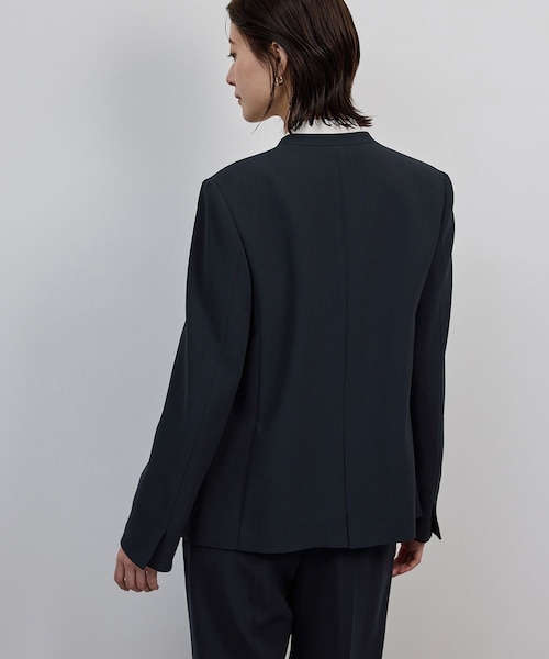 ROPE'（ロペ）の「トリアセダブルクロス Ｖネックジャケット/イージーケア・セットアップ対応・25AW（ノーカラージャケット・レディース・ネイビー・36/38/40）」の9枚目の写真