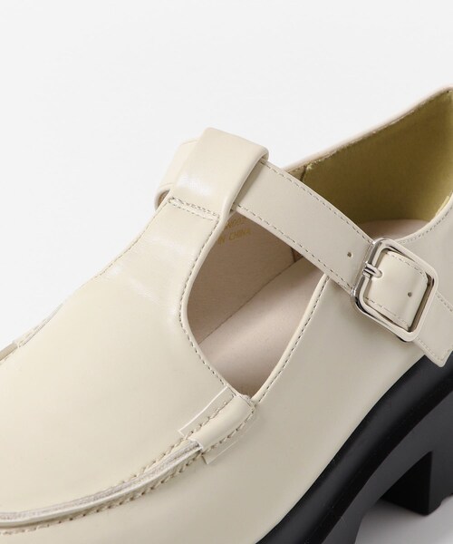 SENSE OF PLACE by URBAN RESEARCH（センスオブプレイスバイアーバンリサーチ）の「Tストラップボリュームソールシューズ（ドレスシューズ・レディース・BLACK/IVORY/D.BROWN・S/M/L）」の11枚目の写真