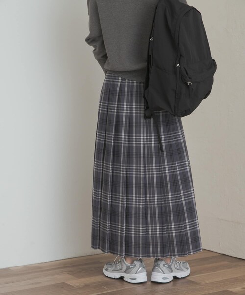 URBAN RESEARCH DOORS（アーバンリサーチドアーズ）の「『一部WEB限定カラー』チェックプリーツスカート（スカート・レディース・GRY×BLU/BRN×RED/MUS×NVY/GRN×YEL・S/M）」の11枚目の写真