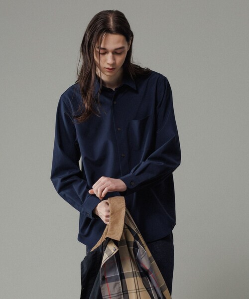 ADAM ET ROPE'（アダムエロペ）の「【NIKKE】レギュラーカラー シャツ / ウォッシャブル（シャツ/ブラウス・メンズ・ブラック/ネイビー/ラベンダー・L/M）」の14枚目の写真