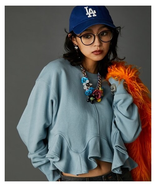 nissen（ニッセン）の「綿100％裾フリルショートスウェット＜大きいサイズ有＞GEVS.（スウェット・レディース・ブルー/黒・6L/8L/10L）」の11枚目の写真