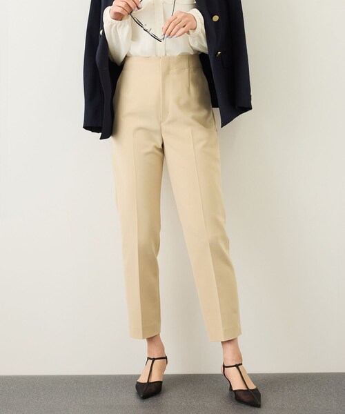 ROPE'（ロペ）の「ダブルクロスストレッチペンシルパンツ/接触冷感・イージーケア・セットアップ対応（その他パンツ・レディース・ブラック/ベージュ・36/38）」の4枚目の写真