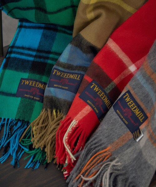 ADAM ET ROPE'(アダムエロペ)の「【TWEEDMILL(ツイードミル)】Knee Rug(大判ストール)(マフラー・レディース・グレー系/カーキ/ターコイズ/レッド系・F)」の6枚目の写真
