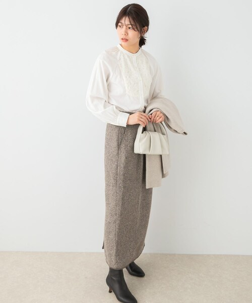 URBAN RESEARCH ROSSO（アーバンリサーチロッソ）の「F by ROSSO　モチーフレース切替ブラウス（シャツ/ブラウス・レディース・OFF WHITE/BLACK・FREE）」の7枚目の写真