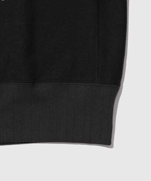 ADAM ET ROPE'(アダムエロペ)の「【DAIRIKU/ダイリク】Odd Hotel Silk-Cotton Sweater(ニット/セーター・メンズ・ブラック/キナリ・M/S)」の11枚目の写真