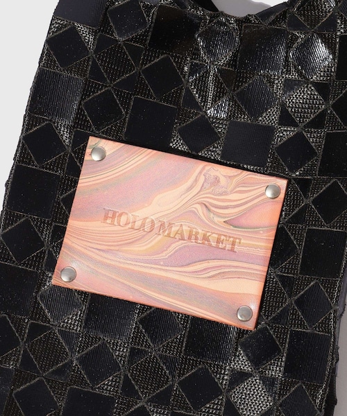 ADAM ET ROPE'（アダムエロペ）の「【HOLO MARKET/ホロマーケット】Quilt Star Super Market mini Tote Bag（トートバッグ・メンズ・ブラック/ゴールド/シルバー・F）」の9枚目の写真