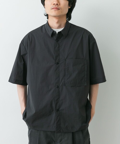 URBAN RESEARCH DOORS(アーバンリサーチドアーズ)の「STILL BY HAND ナイロンレギュラーカラーシャツ(シャツ/ブラウス・メンズ・BLACK/CHARCOAL/GREIGE・46/48)」の10枚目の写真
