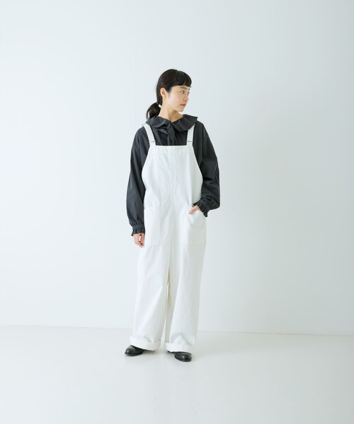 かぐれ（カグレ）の「バッククロスサロペット（サロペット/オーバーオール・レディース・OFF/INDIGO/BLACK・Free）」の4枚目の写真