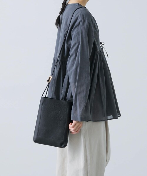 かぐれ(カグレ)の「ATELIER 4.5 SACOCHE(その他雑貨・レディース・white/black/gray・one)」の2枚目の写真