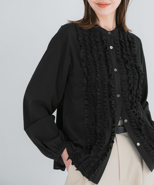 URBAN RESEARCH ROSSO（アーバンリサーチロッソ）の「フロントフリルデザインブラウス（シャツ/ブラウス・レディース・SAX/LEMON/BLACK・Free）」の5枚目の写真