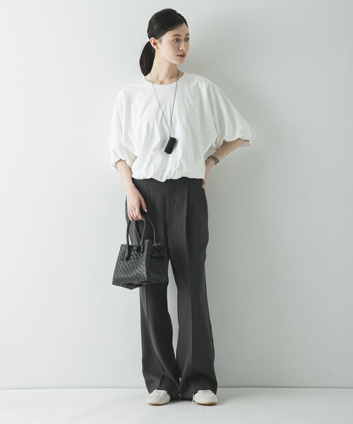 URBAN RESEARCH(アーバンリサーチ)の「バルーンカットソー(Tシャツ/カットソー・レディース・OFF WHITE/BLACK・Free)」の9枚目の写真
