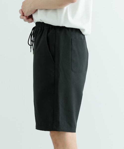 ITEMS URBANRESEARCH（アイテムズ アーバンリサーチ）の「『セットアップ対応』吸水速乾ストレッチトロ イージーショーツ（その他パンツ・メンズ・YEL/L.BEG/GRY/BLK・M/L）」の18枚目の写真