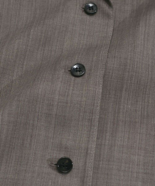 ADAM ET ROPE'(アダムエロペ)の「【接触冷感】ショートシャツジャケット(シャツ/ブラウス・レディース・ブラック/ベージュ・F)」の21枚目の写真