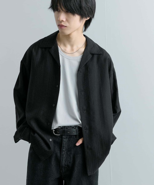 SENSE OF PLACE by URBAN RESEARCH(センスオブプレイスバイアーバンリサーチ)の「シアーストライプオープンカラーシャツ(シャツ/ブラウス・メンズ・BLACK/GREIGE/KHAKI・M/L)」の2枚目の写真