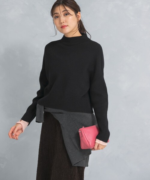 URBAN RESEARCH ROSSO（アーバンリサーチロッソ）の「ショートハイネックホールニット（ニット/セーター・レディース・black/off/red・FREE）」の19枚目の写真