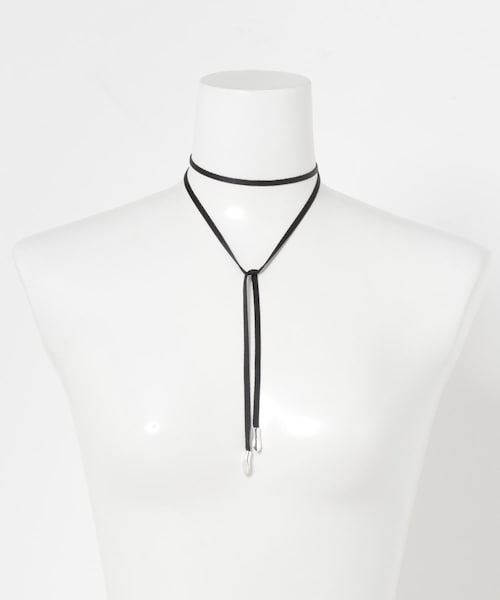 URBAN RESEARCH ROSSO（アーバンリサーチロッソ）の「in mood　SILK SCROLL CHOKER（ネックレス・レディース・SV・-）」の5枚目の写真