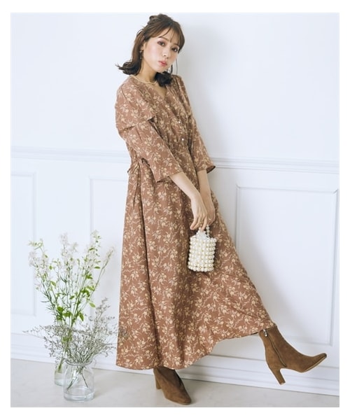 nissen（ニッセン）の「大きいサイズ花柄ワンピース　marun（ワンピース・レディース・アイボリー/ブラウン・L/LL/3L/4L/5L/6L/8L/10L）」の10枚目の写真