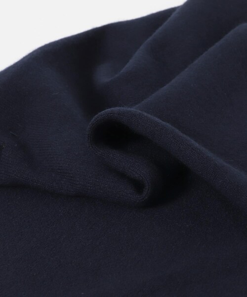 URBAN RESEARCH(アーバンリサーチ)の「Extreme Cashmere BANDANA(バンダナ/スカーフ・レディース・CHAI/MERMAID/NAVY/TOMATO・-)」の11枚目の写真