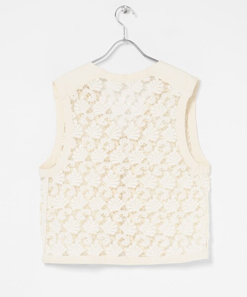 URBAN RESEARCH Sonny Label（アーバンリサーチサニーレーベル）の「ボタニカルモチーフレースベスト（ベスト・レディース・オフ/ブラック・FREE）」の15枚目の写真