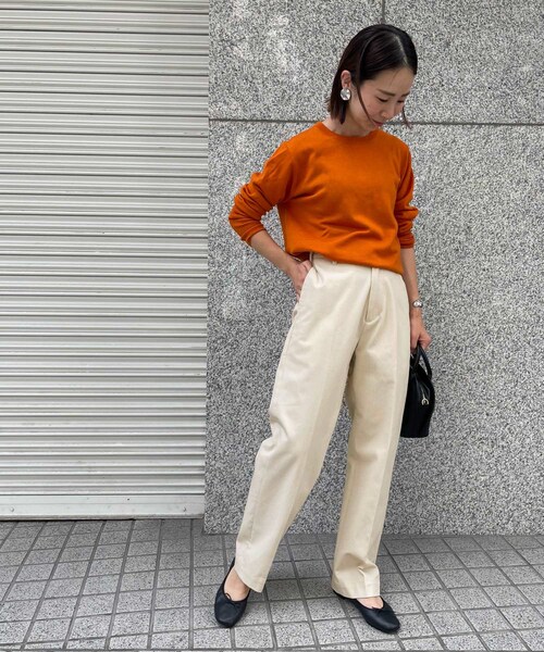 URBAN RESEARCH DOORS(アーバンリサーチドアーズ)の「ハイウエストチノパンツ(チノパンツ・レディース・BEIGE/L.BEIGE・S/M/L)」の19枚目の写真