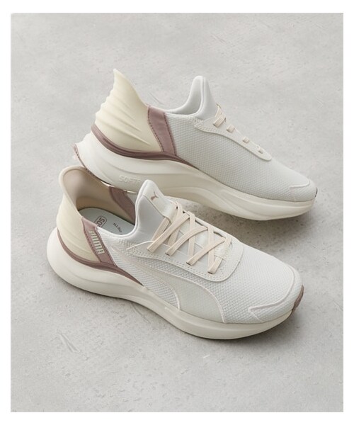 nissen（ニッセン）の「PUMA（プーマ）SOFTRIDE ハーモニー LCM EASE IN（スニーカー・メンズ・PUMA BLACK/L/Warm White/R・22.5cm/23.0cm/23.5cm/24.0cm/24.5cm/25.0cm）」の4枚目の写真