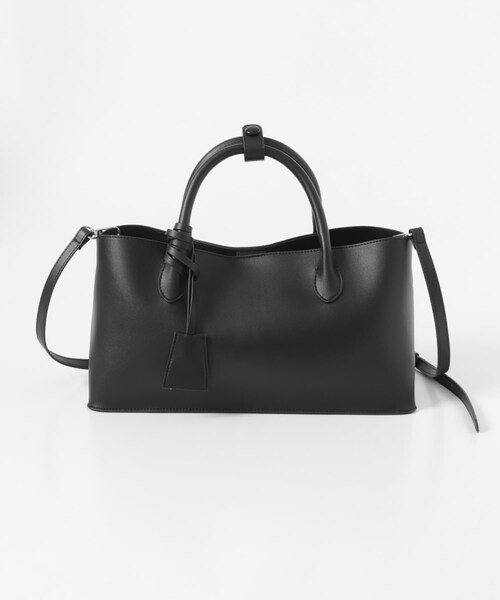 KBF（ケイビーエフ）の「チャーム付きワイドボックスBAG（ハンドバッグ・レディース・OFF/BLACK・One）」の19枚目の写真