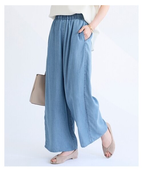 nissen（ニッセン）の「大きいサイズ ［接触冷感］とろみテンセル１００％デニムワイドイージーパンツ（股下60cm）（ゆったりヒップ）（デニムパンツ・レディース・ライトブルー/ネイビー/ネイビー系ストライプ・L/LL/3L/4L/5L/6L/8L/10L）」の6枚目の写真