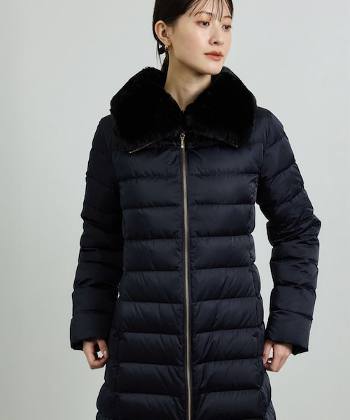 ROPE'(ロペ)の「サテンロング丈ダウンコート/イージーケア(ダウンジャケット/コート・レディース・ブラック/ネイビー・36/38)」の6枚目の写真