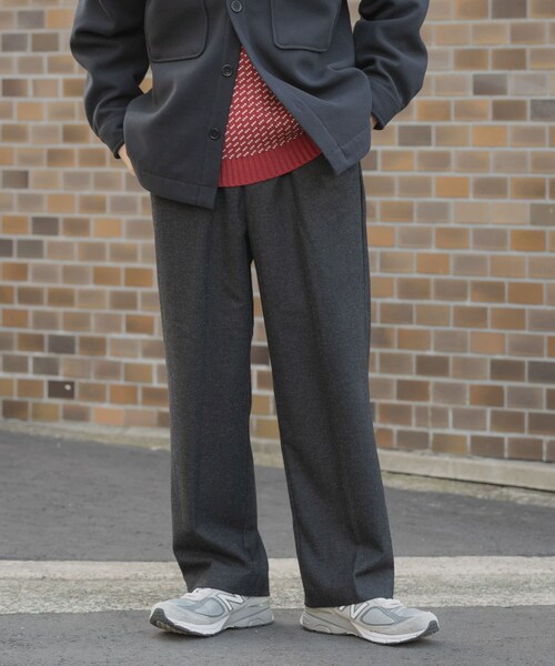 ITEMS URBANRESEARCH（アイテムズ アーバンリサーチ）の「ウール混テーパードパンツ（その他パンツ・メンズ・KHK/MOC/BLK・M/L）」の5枚目の写真