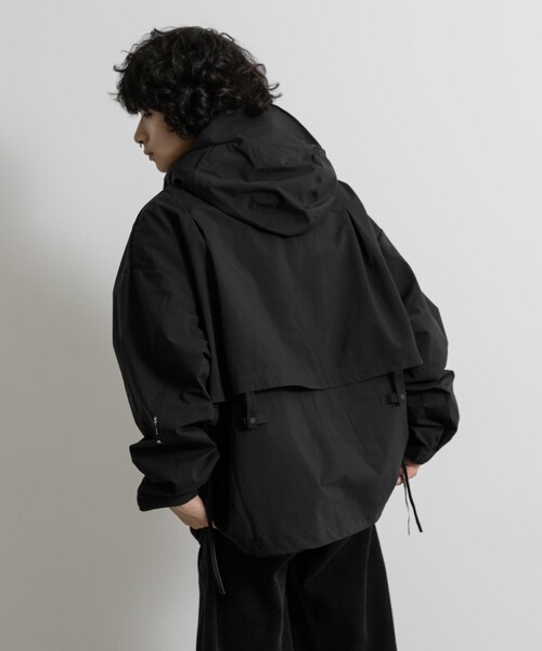 THE GOODLAND MARKET（ザグッドランドマーケット）の「F/CE.　ALL-WEATHER SHELL（マウンテンパーカー・メンズ・Black/Gray・M）」の8枚目の写真