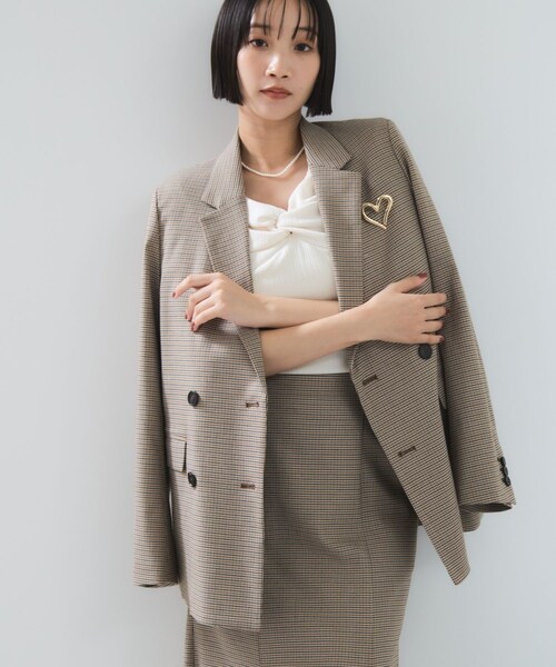 VIS(ビス)の「ツイストテレコカットソー(Tシャツ/カットソー・レディース・チャコール/オフホワイト/ダークブラウン・F)」の6枚目の写真