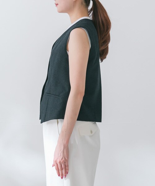 URBAN RESEARCH ROSSO（アーバンリサーチロッソ）の「ネップツイードコンパクトジレ（ベスト・レディース・NAVY/IVORY・FREE）」の20枚目の写真