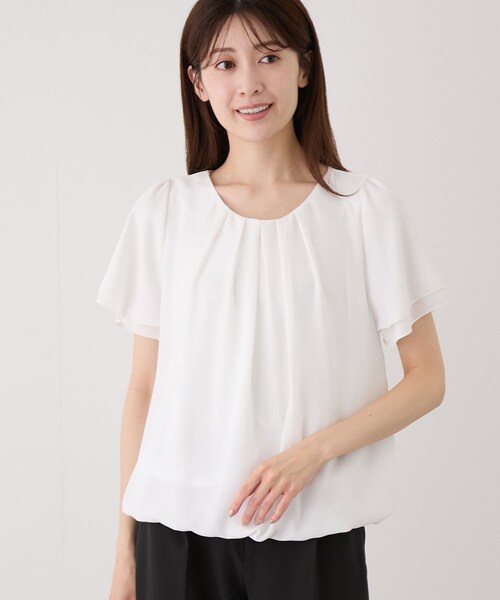 Jayro(ジャイロ)の「胸元タックブラウス(シャツ/ブラウス・レディース・ホワイト系/ネイビー/サックス/ピンク・M)」の2枚目の写真